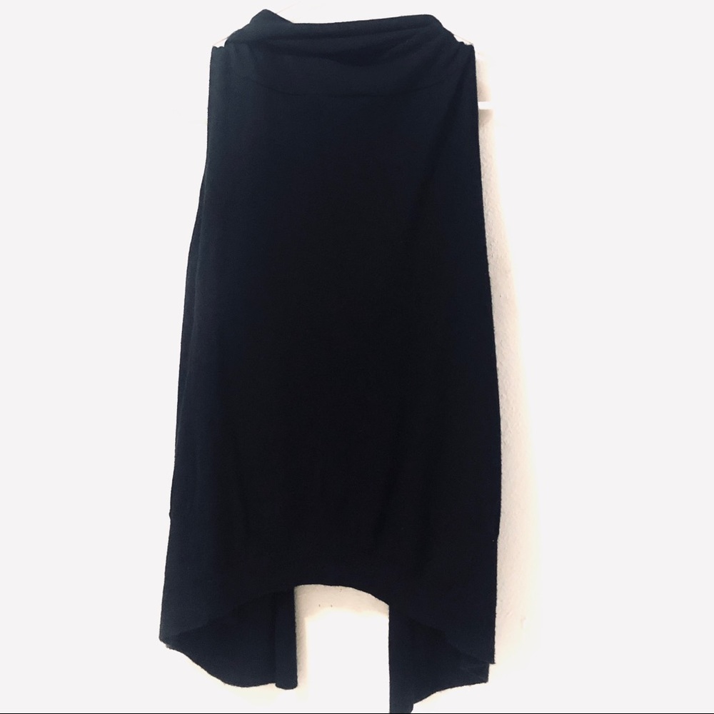 🎉HOST PICK🎉VINCE BLACK 100% CASHMERE CARDIGAN - Picture 4 of 16